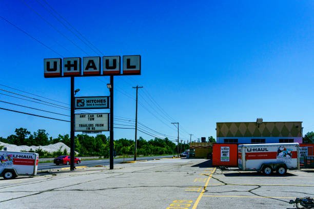 Long-Term Truck Storage Space for Rent: Ideal for Transport and Logistics Firms